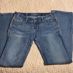 Women’s Rock and Roll 31x36 low rise jeans